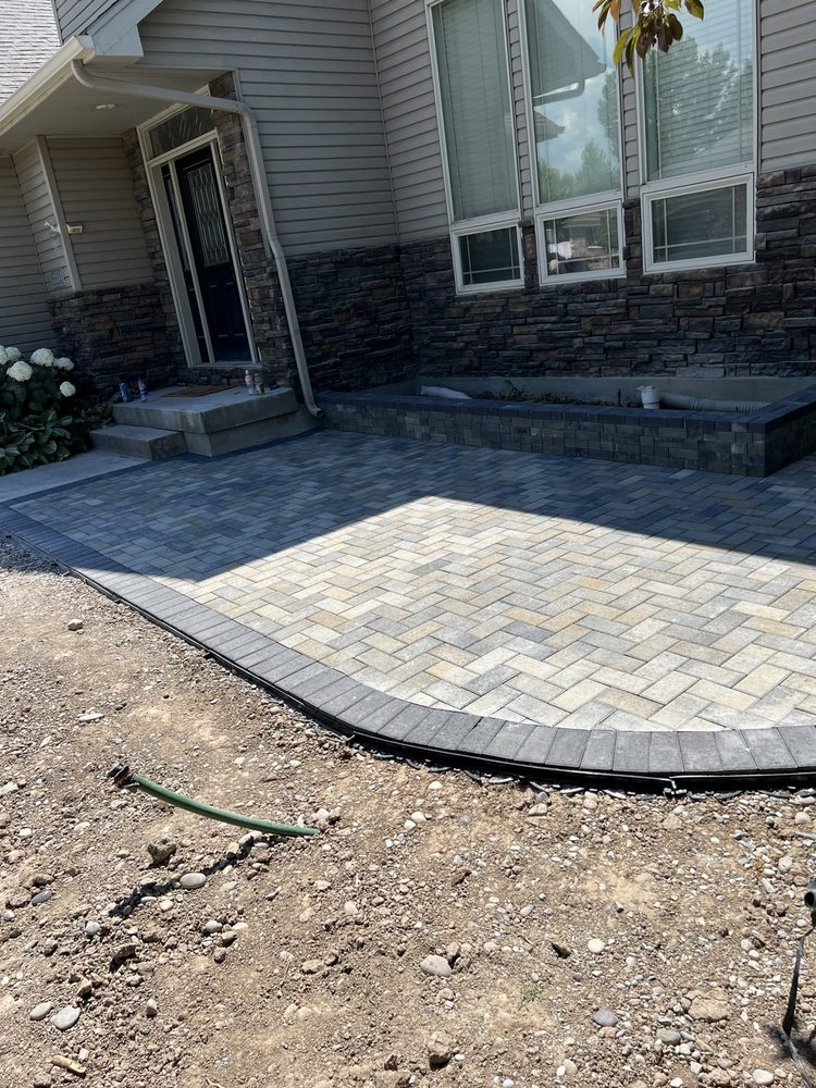 Front Entry Paver Patio